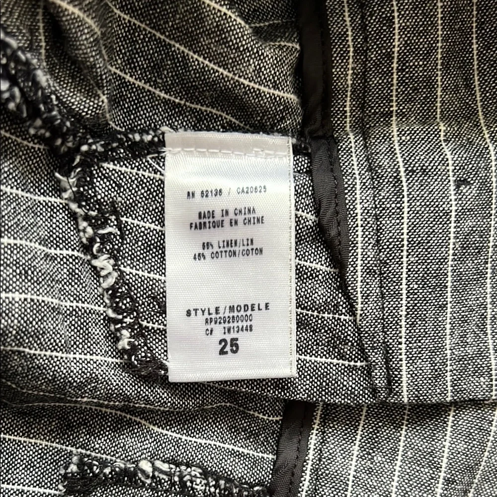 G by Guess Gray pinstriped shorts women’s size 25/0 linen and cotton blend - Picture 8 of 14